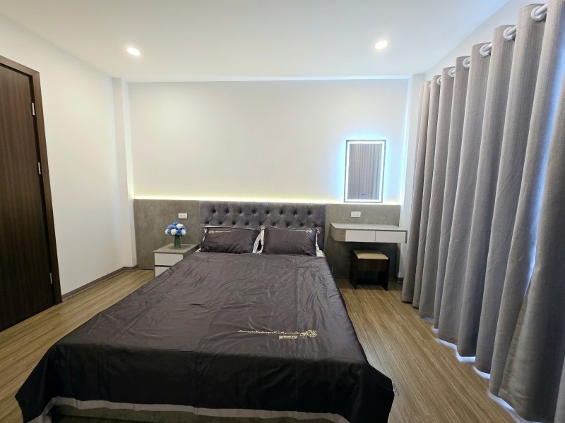 Bán nhà Thạch Bàn,Long Biên 5 tầng,30m,mt3.8m oto đỗ cổng nhỉnh 5 tỷ - Ảnh 5